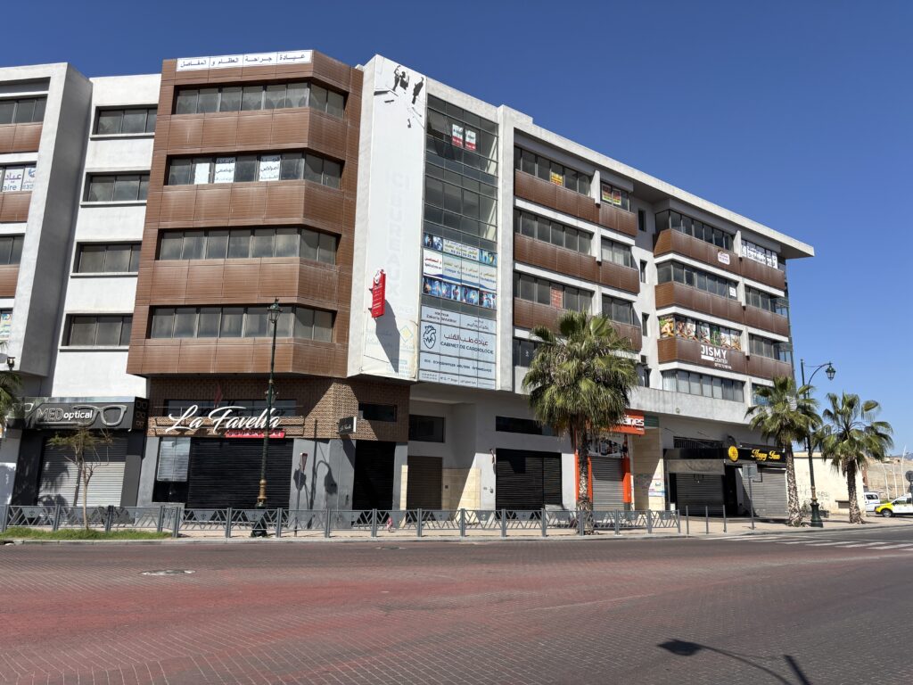 Bâtiment du cabinet de cardiologie Dr. Wakrim Zakaria à Dcheira Inezgane, près d'Agadir